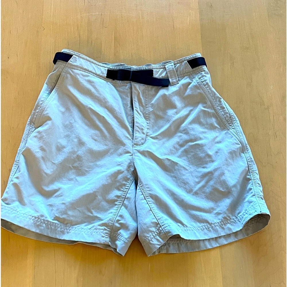COLUMBIA SHORTS
